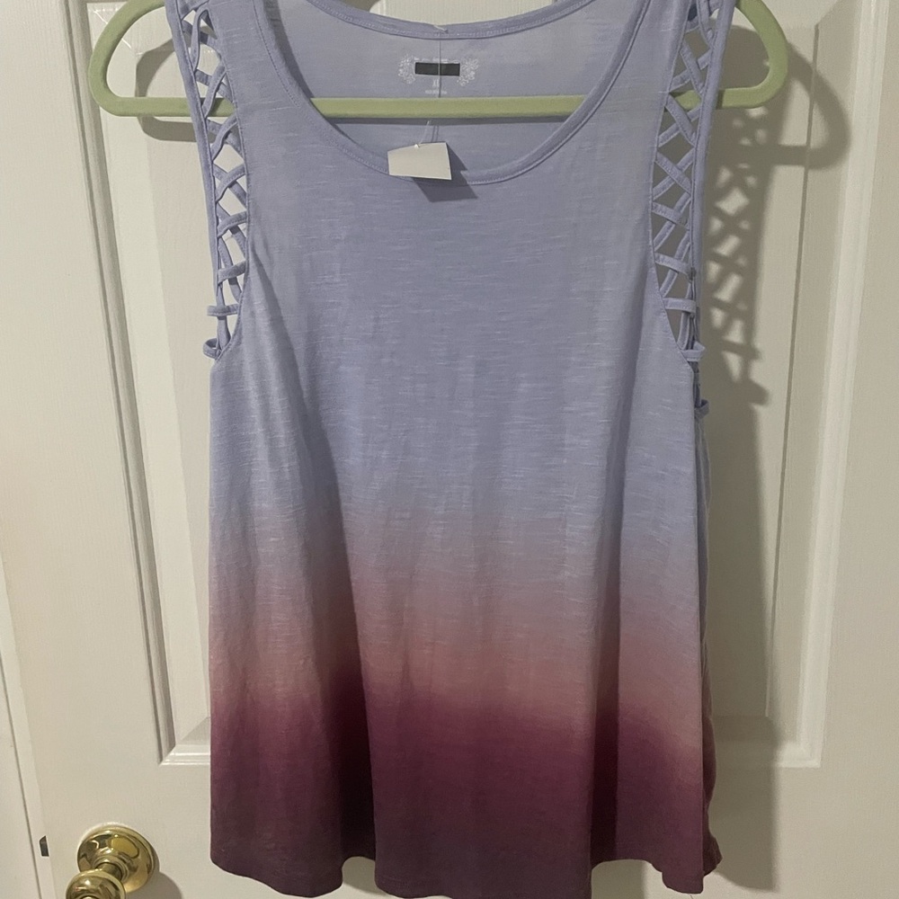 Hombre nwt xl top